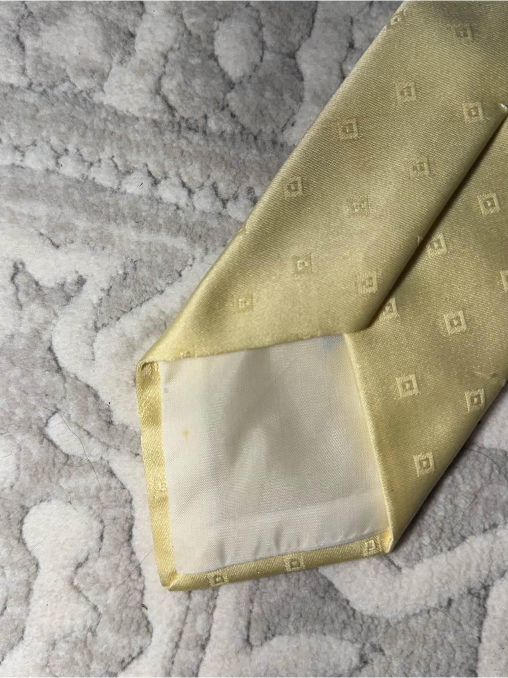 Yves Saint Laurent yellow and light blue logo tie🪩 - Picture 6 of 6